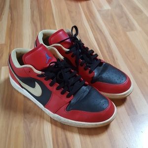 Air Jordan 1 Low Retro Size 13 Red Black Gold